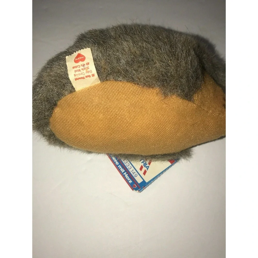 NewHedgehog Plush Austria 1333149 Tiere Mit Herz Realistic Stuffed Vtg 4